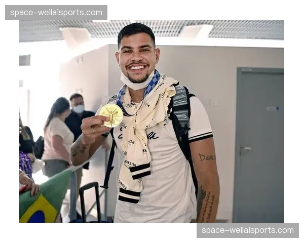 独家专访“滑板神童”Sky Brown,展望她在洛杉矶奥运会上的卫冕之路