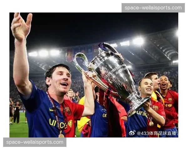 欧足联“冠军之心”计划启动,将为草根教练提供欧冠俱乐部实训机会 欧足联“冠军之心”计划启动,将为草根教练提供欧冠俱乐部实训机会